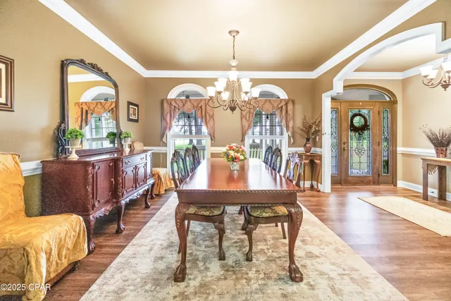 $565,000 | 5924 Old U S Road, Malone, FL 32445