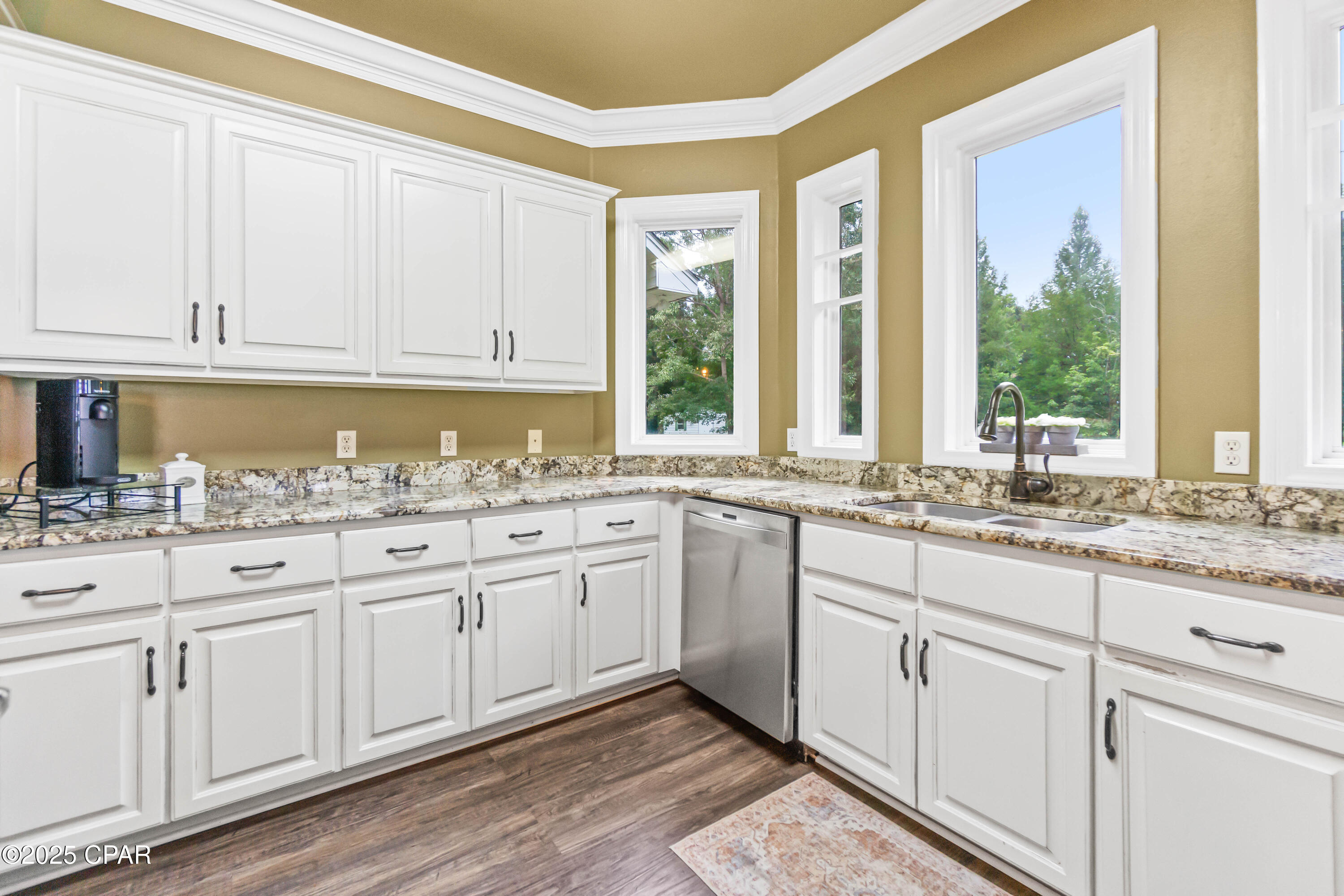 5924 Old U S Road Malone, FL 32445 - Photo 21 of 55