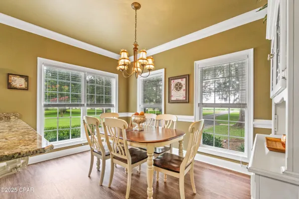 $565,000 | 5924 Old U S Road, Malone, FL 32445