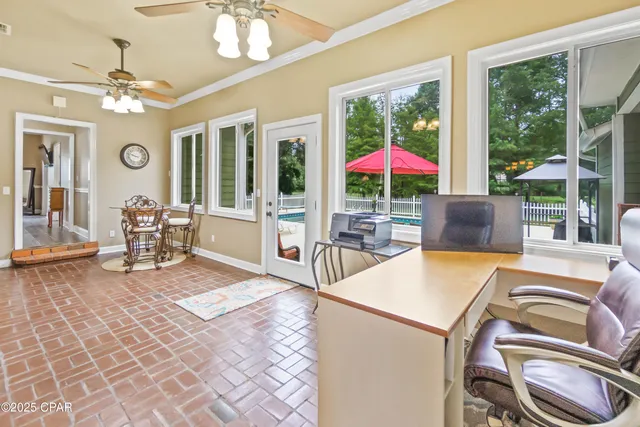 $565,000 | 5924 Old U S Road, Malone, FL 32445