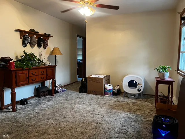 $104,000 | 505 South High Street, Hartford City, IN 47348