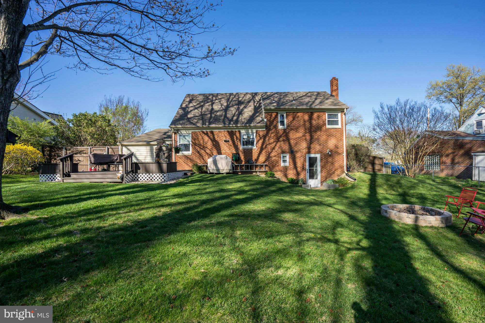 6006 Flanders Street Springfield, VA 22150 - Photo 22 of 26 Exterior (Rear)