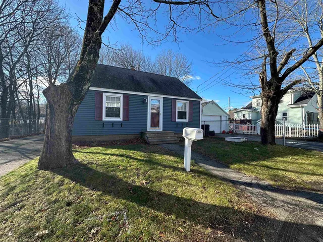$2,695 | 1 Ellsworth Street, Sanford, ME 04083