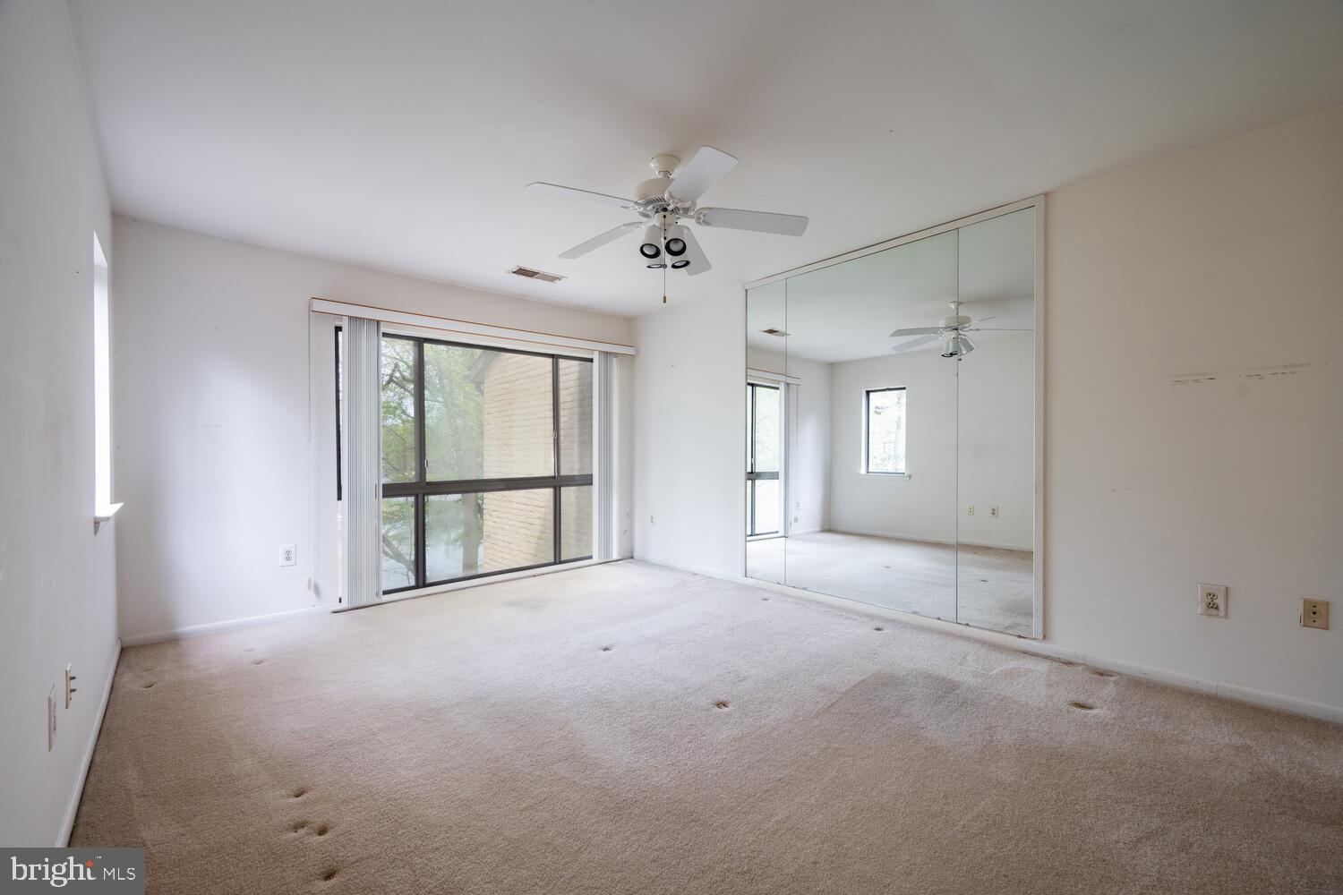 2029 Lakebreeze Way Reston, VA 20191 - Photo 13 of 32 Primary suite with views