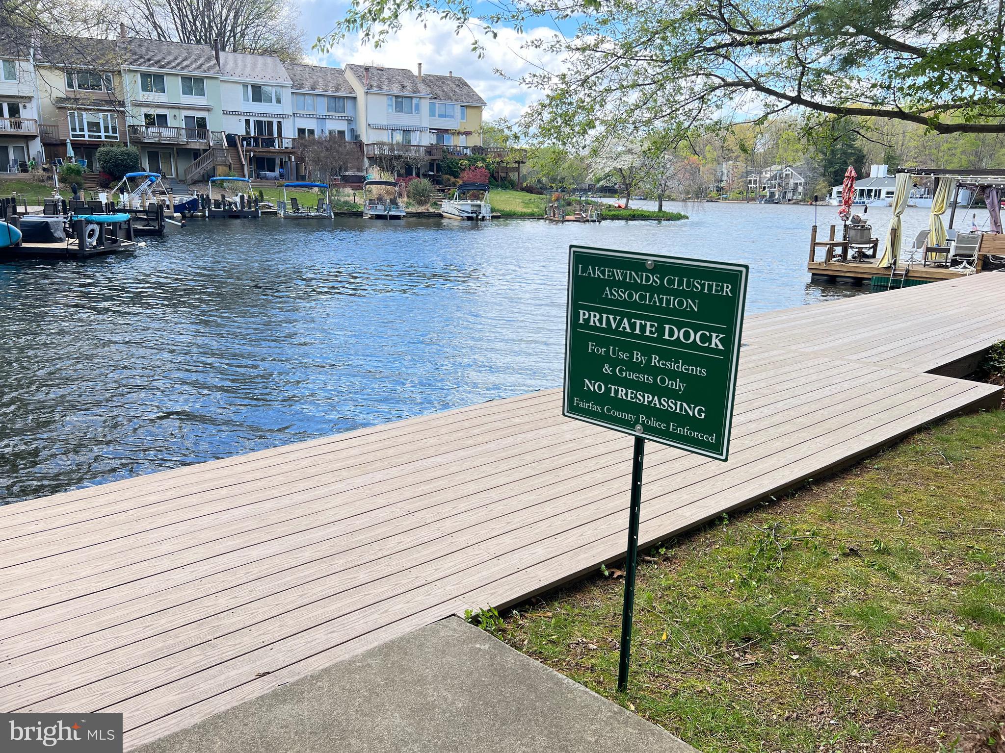 2029 Lakebreeze Way Reston, VA 20191 - Photo 27 of 32 Dock for launching kayaks/canoes