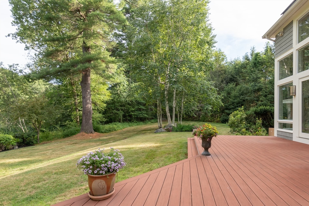 46 Black Burnian Road Weston, MA 02493 - Photo 37 of 42 Gallery Image 37