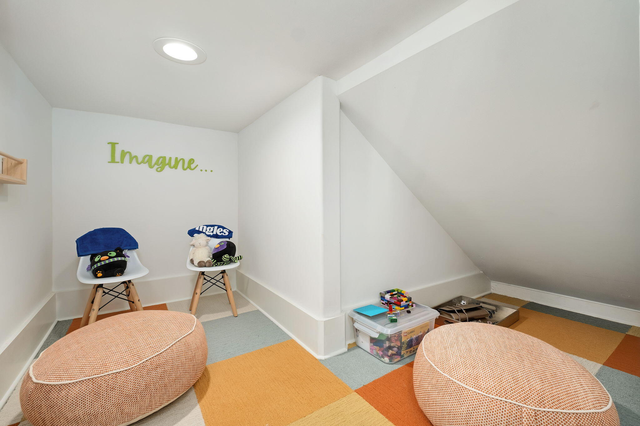 194 Sawbuck Dr Inlet Beach Inlet Beach, FL 32461 - Photo 14 of 38 a room with wooden floor and furniture