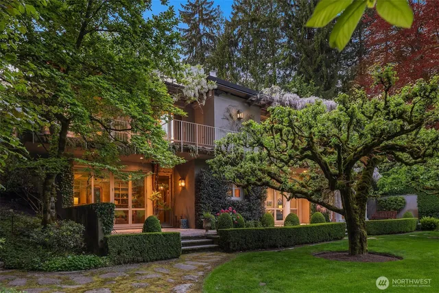 a view of a outdoor dining space with a table and chairs