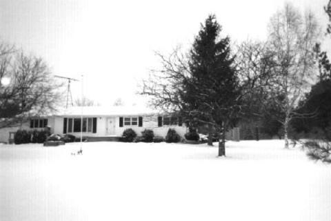 3400 West Sutton Road Lapeer, MI 48446 - Photo 2 of 5 643804-1.JPG