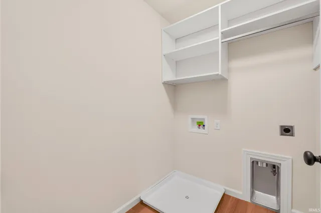 $399,900 | 10923 Oaklynn Reserve Boulevard, Fort Wayne, IN 46835