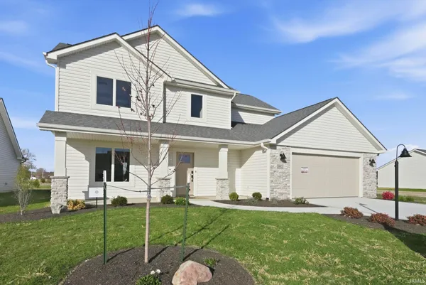 $399,900 | 10923 Oaklynn Reserve Boulevard, Fort Wayne, IN 46835