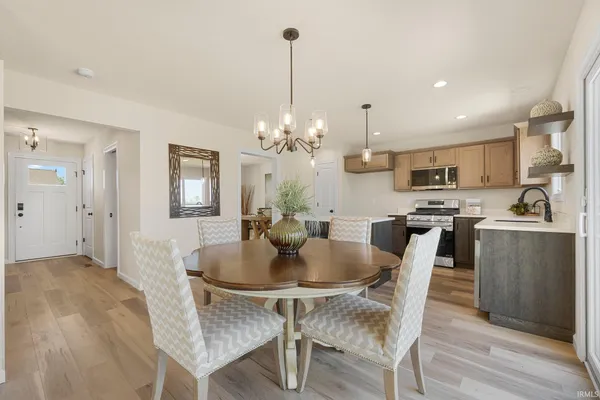 $399,900 | 10923 Oaklynn Reserve Boulevard, Fort Wayne, IN 46835