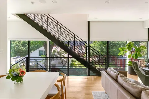 $825,000 | 4817 Caxton Court, Dallas, TX 75204