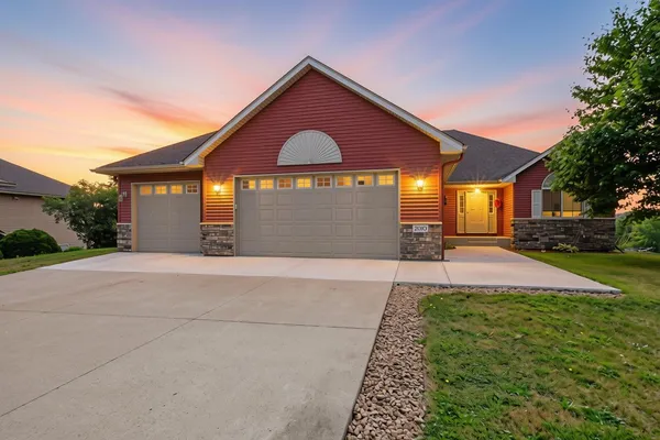 $485,000 | 2010 Balsam Lane, Rockford, MN 55373
