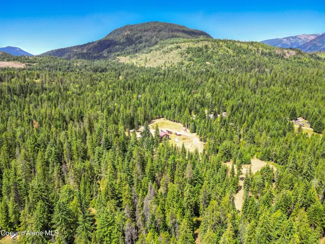 $597,000 | 475 Old Range Road, Clark Fork, ID 83811