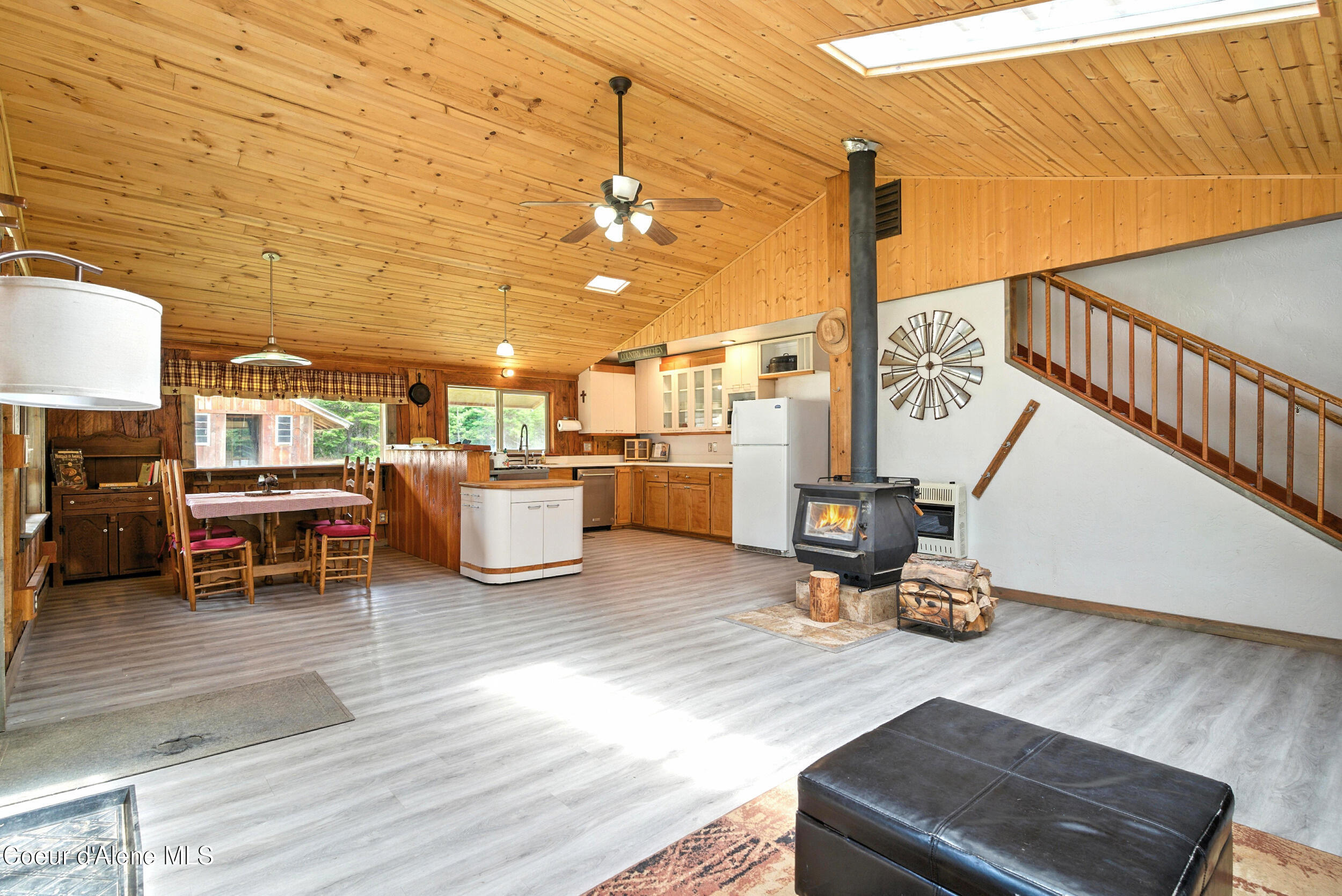 475 Old Range Road Clark Fork, ID 83811 - Photo 7 of 59 7_photo_025