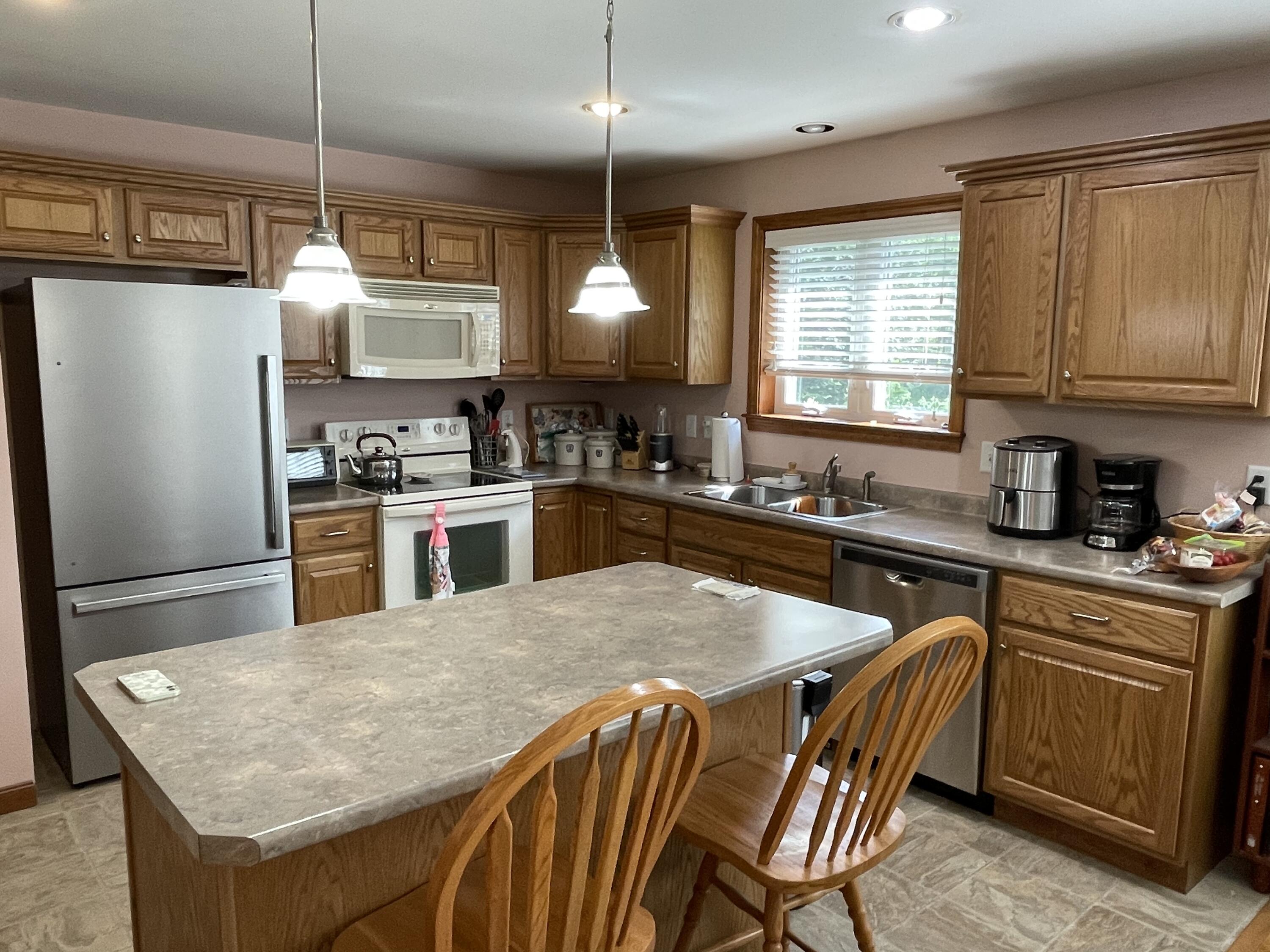 575 Griffin Ridge Road Mapleton, ME 04757 - Photo 18 of 45 IMG_5909