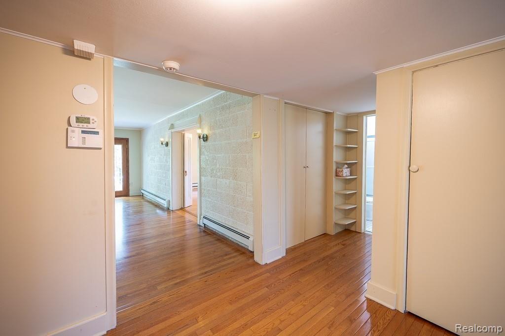 25710 Power Road Farmington Hills, MI 48336 - Photo 27 of 87