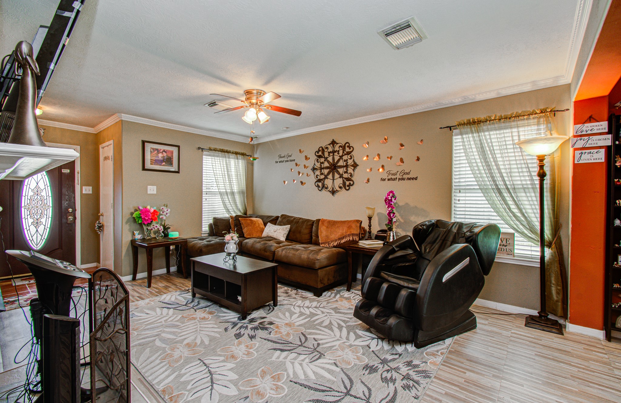 747 Cape Cottage Lane Spring, TX 77373 - Photo 7 of 37