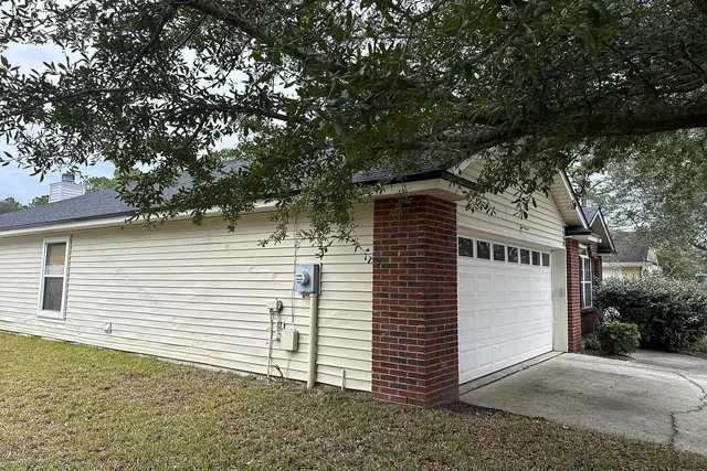 $5,000 | 736 Bellshire Drive, Orange Park, FL 32065