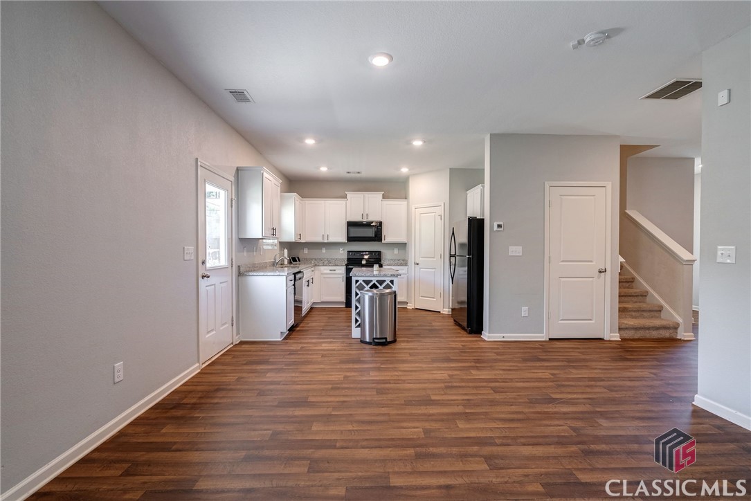 949 Creekview Road Athens, GA 30606 - Photo 10 of 52 Gallery Image 10