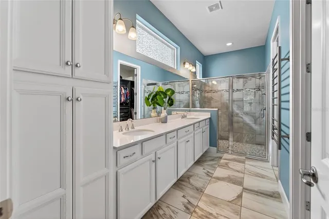 $423,500 | 707 Winterside Drive, Apollo Beach, FL 33572