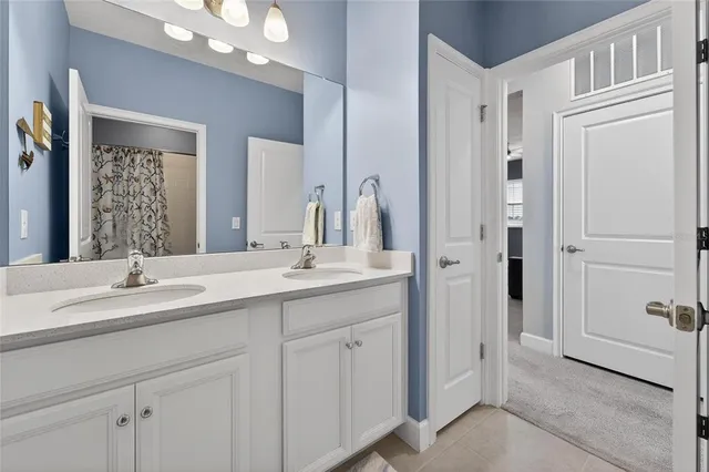 $423,500 | 707 Winterside Drive, Apollo Beach, FL 33572