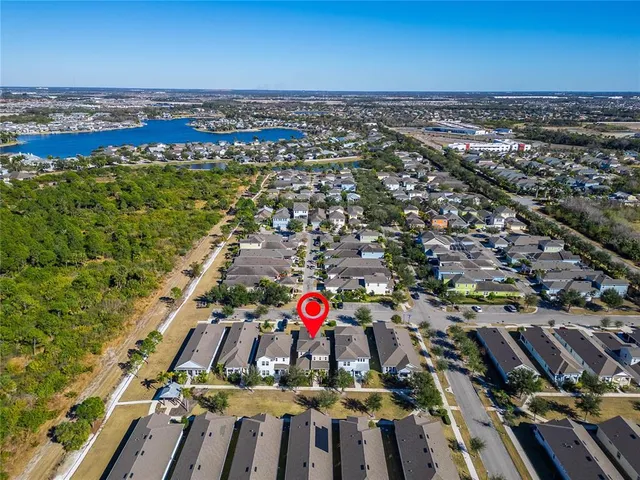 $423,500 | 707 Winterside Drive, Apollo Beach, FL 33572