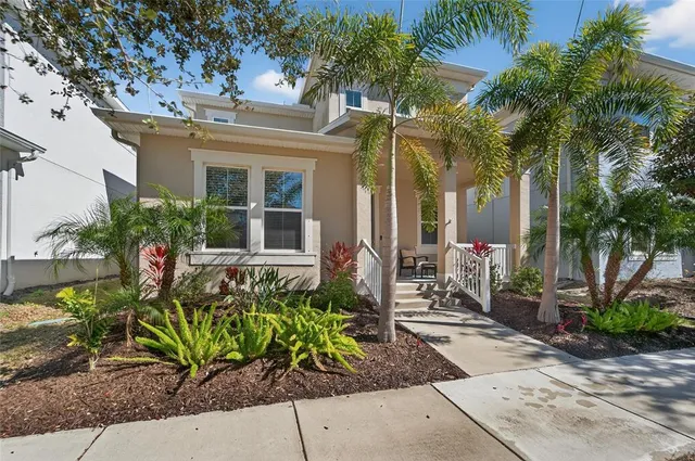 $423,500 | 707 Winterside Drive, Apollo Beach, FL 33572
