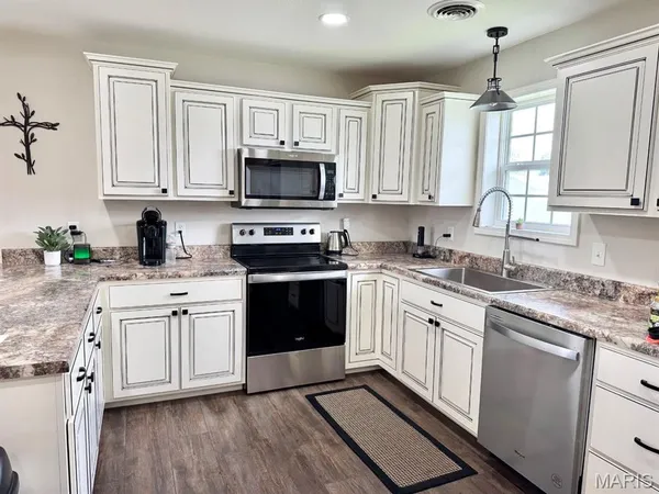 $225,000 | 3936 D Street, Malden, MO 63863