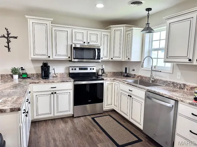 $225,000 | 3936 D Street, Malden, MO 63863