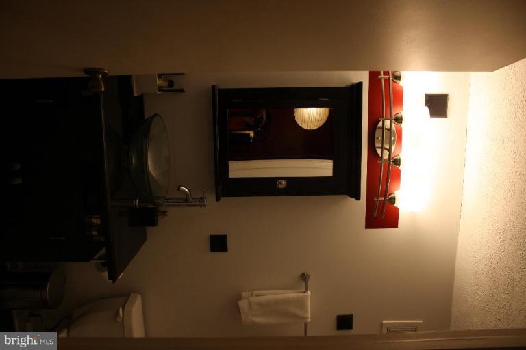 2222 Hunter's Run Drive, Unit 2222 Reston, VA 20191 - Photo 12 of 30 Master Bath