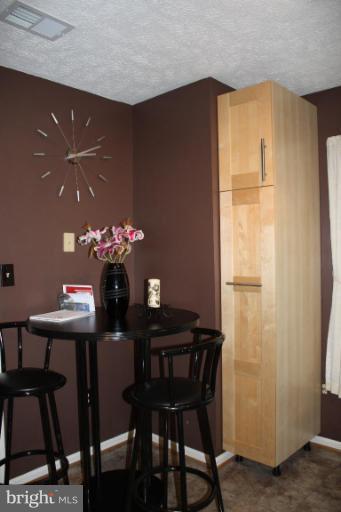 2222 Hunter's Run Drive, Unit 2222 Reston, VA 20191 - Photo 6 of 30 Dining Area