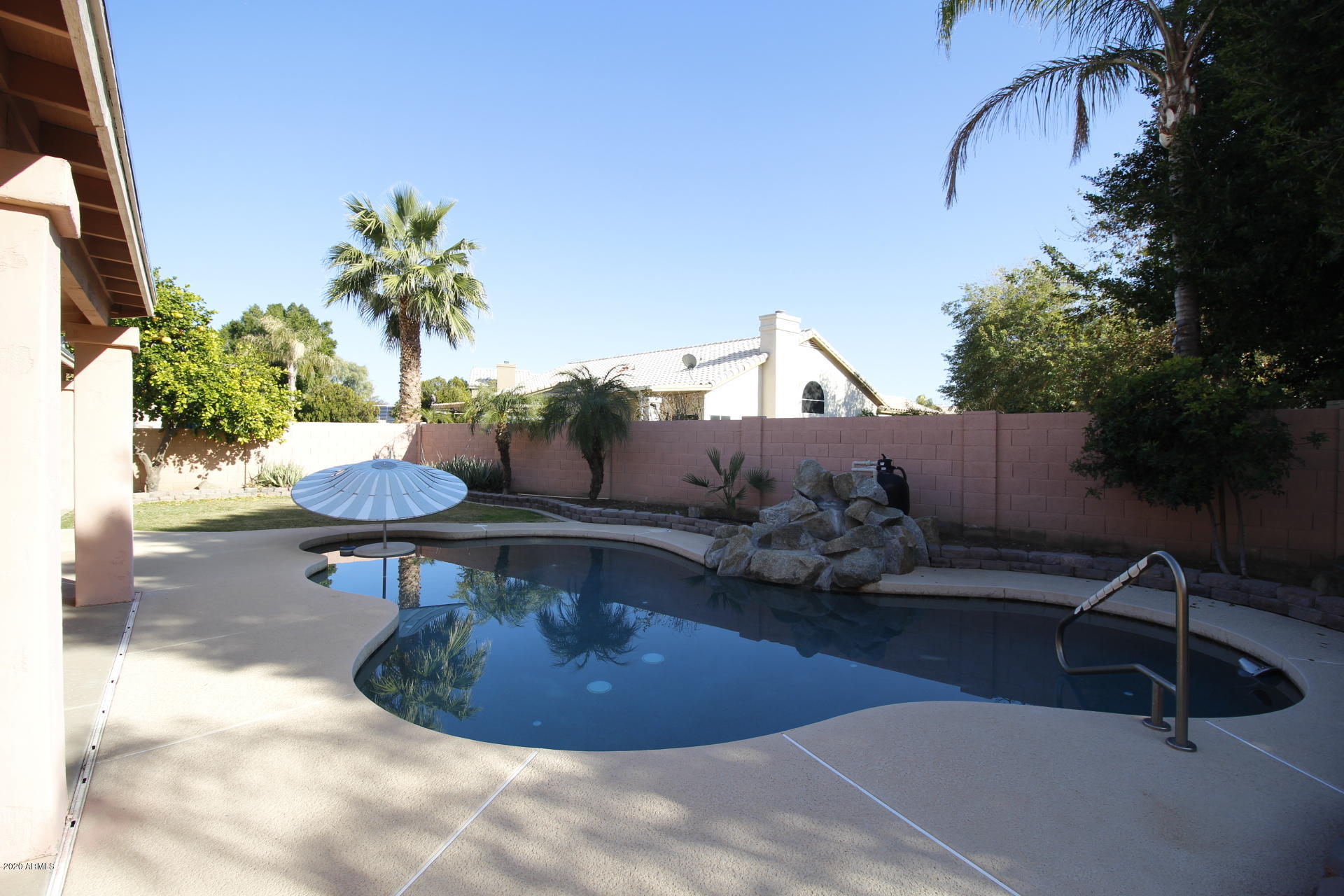 1611 West Del Rio Street Chandler, AZ 85224 - Photo 34 of 38 a view of a backyard with plants and a patio