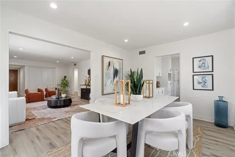 $799,000 | 400 South Los Robles Avenue, Unit 209, Pasadena, CA 91101