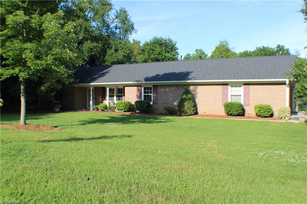 1678 Payne Road Lexington, NC 27295 - Photo 2 of 30 Gallery Image 2