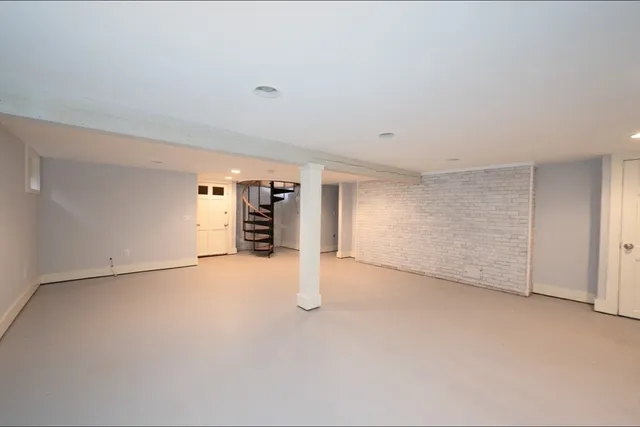 a view of empty room