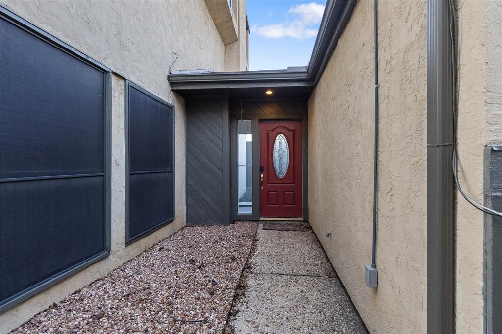9611 Baseline Drive Dallas, TX 75243 - Photo 21 of 21 a view of entryway