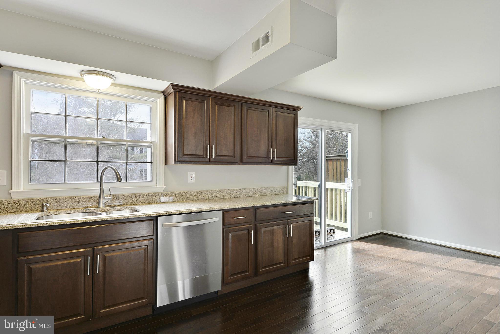 637 Concerto Lane Silver Spring, MD 20901 - Photo 8 of 30 Kitchen