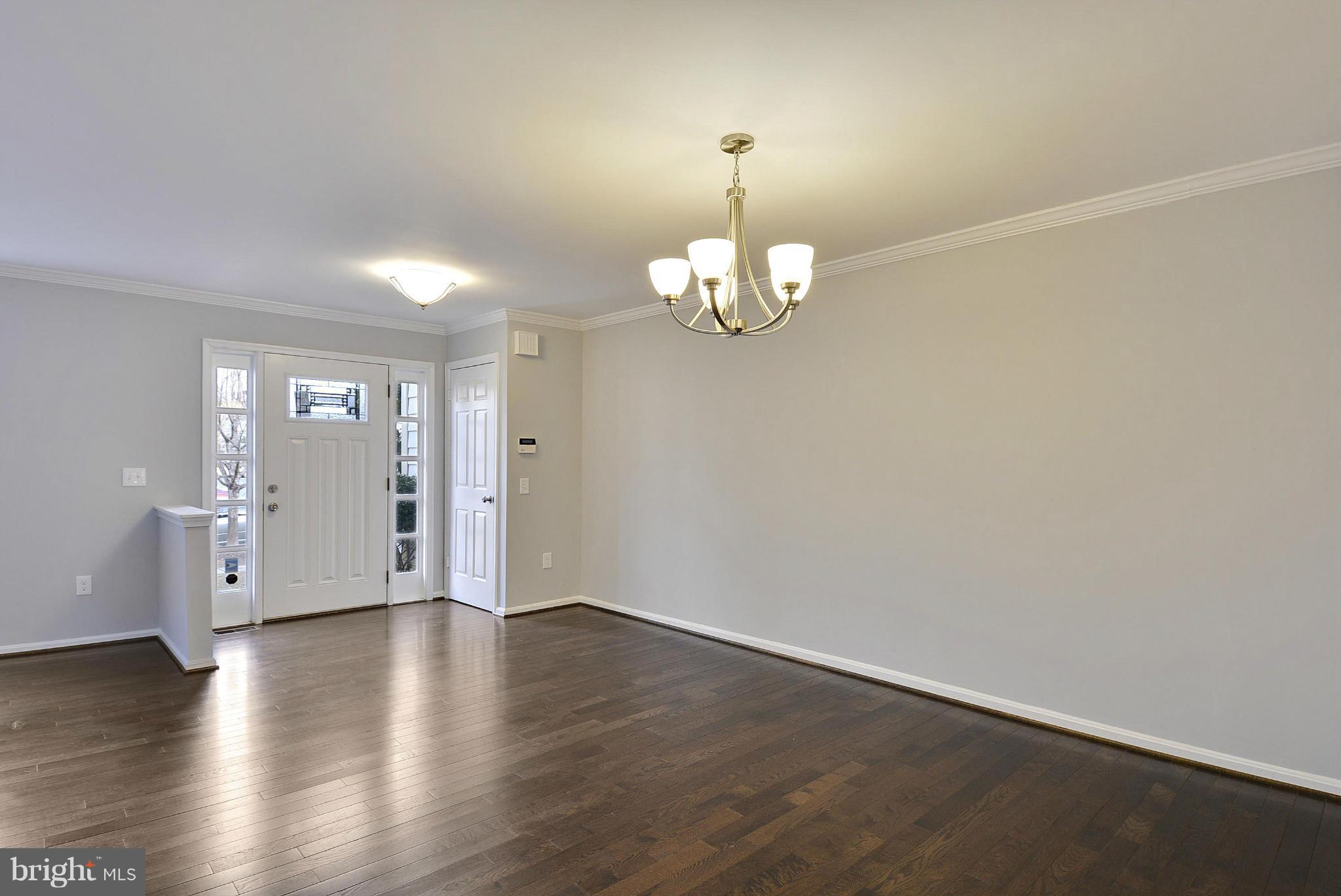 637 Concerto Lane Silver Spring, MD 20901 - Photo 10 of 30 Interior (General)