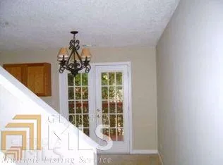 $1,300 | 1214 Pinedale Circle Northwest, Conyers, GA 30012