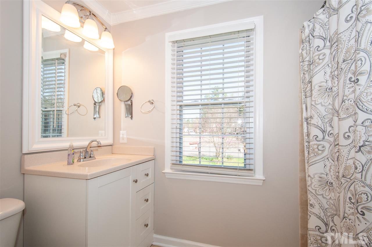 3301 Long Ridge Road Durham, NC 27703 - Photo 12 of 24 Gallery Image 12