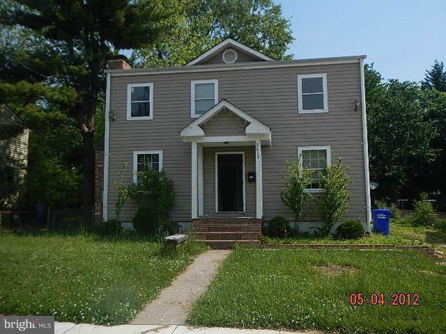 2613 Terrapin Road Silver Spring, MD 20906 - Photo 8 of 8 Exterior (Front)