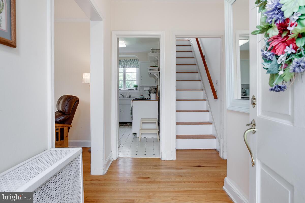 16 Cinder Road Lutherville-Timonium, MD 21093 - Photo 4 of 53 Step inside the foyer and start your tour