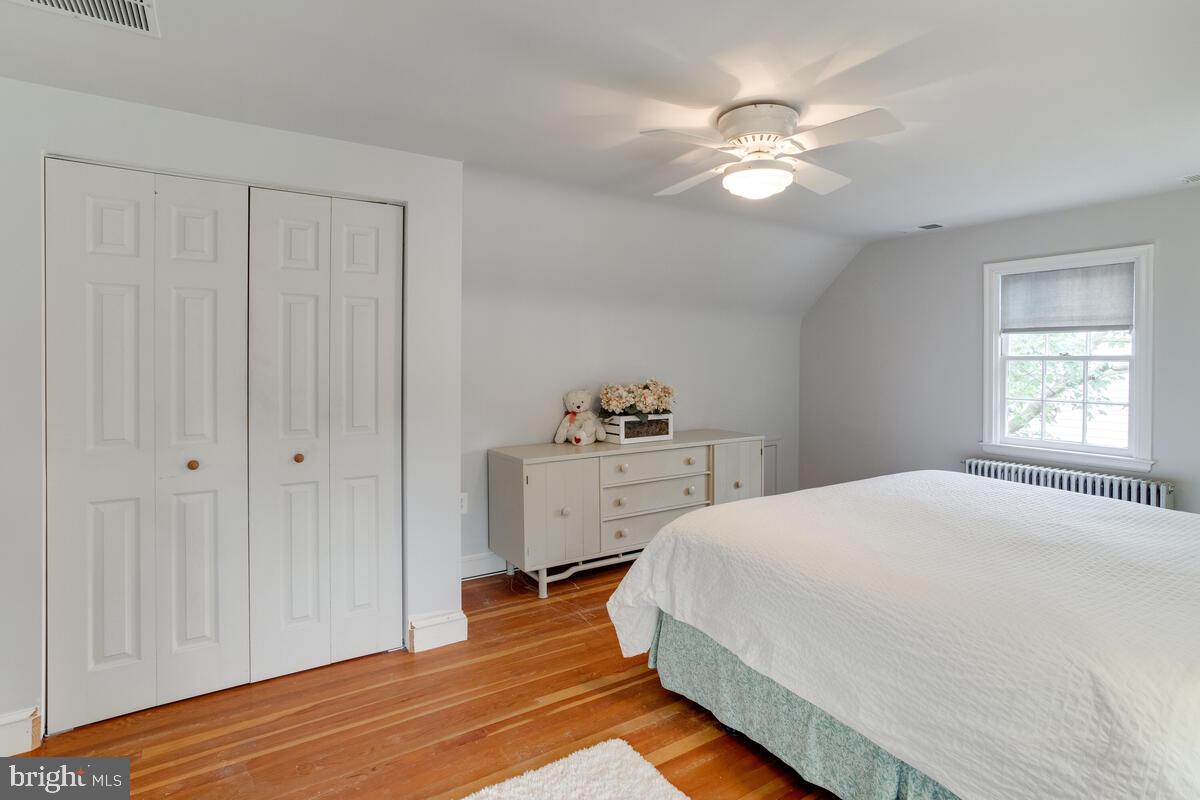 16 Cinder Road Lutherville-Timonium, MD 21093 - Photo 31 of 53 Primary bedroom