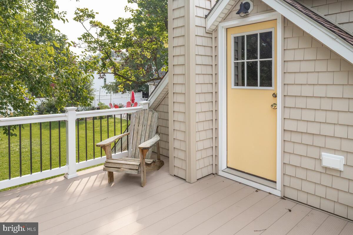 16 Cinder Road Lutherville-Timonium, MD 21093 - Photo 45 of 53 Second floor deck to room above garage