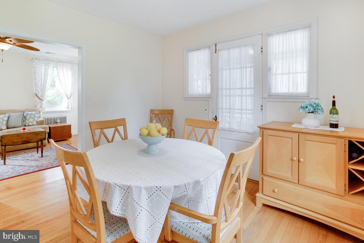 16 Cinder Road Lutherville-Timonium, MD 21093 - Photo 10 of 53 Light filled dining room
