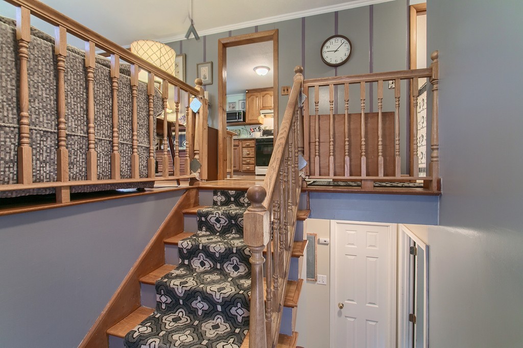 19 Argonne Road Billerica, MA 01821 - Photo 2 of 28