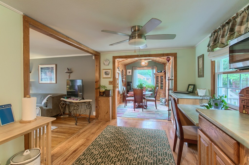 19 Argonne Road Billerica, MA 01821 - Photo 10 of 28