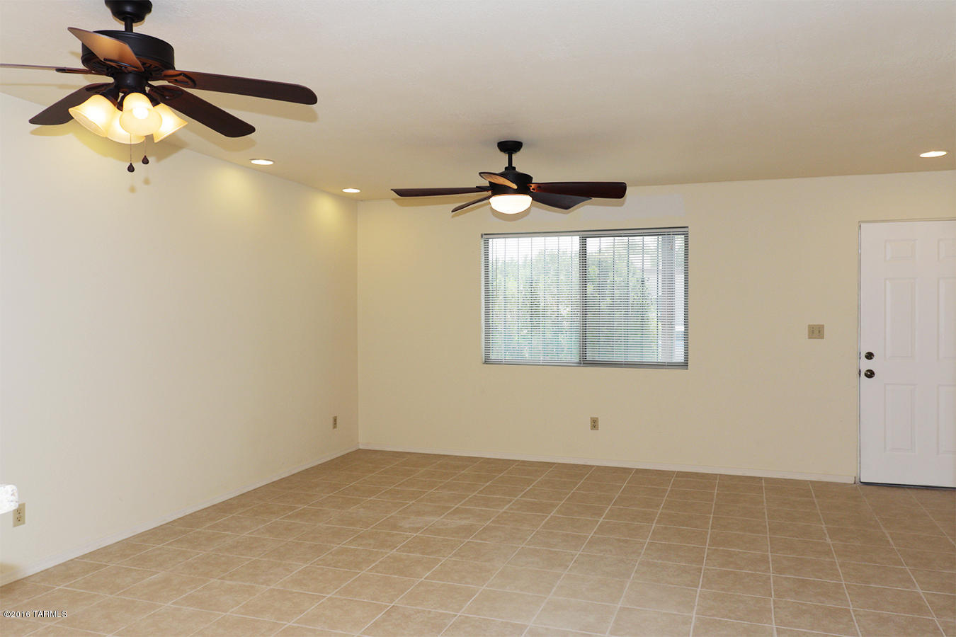 9631 East Sellarole Road Tucson, AZ 85730 - Photo 13 of 33 Gallery Image 13